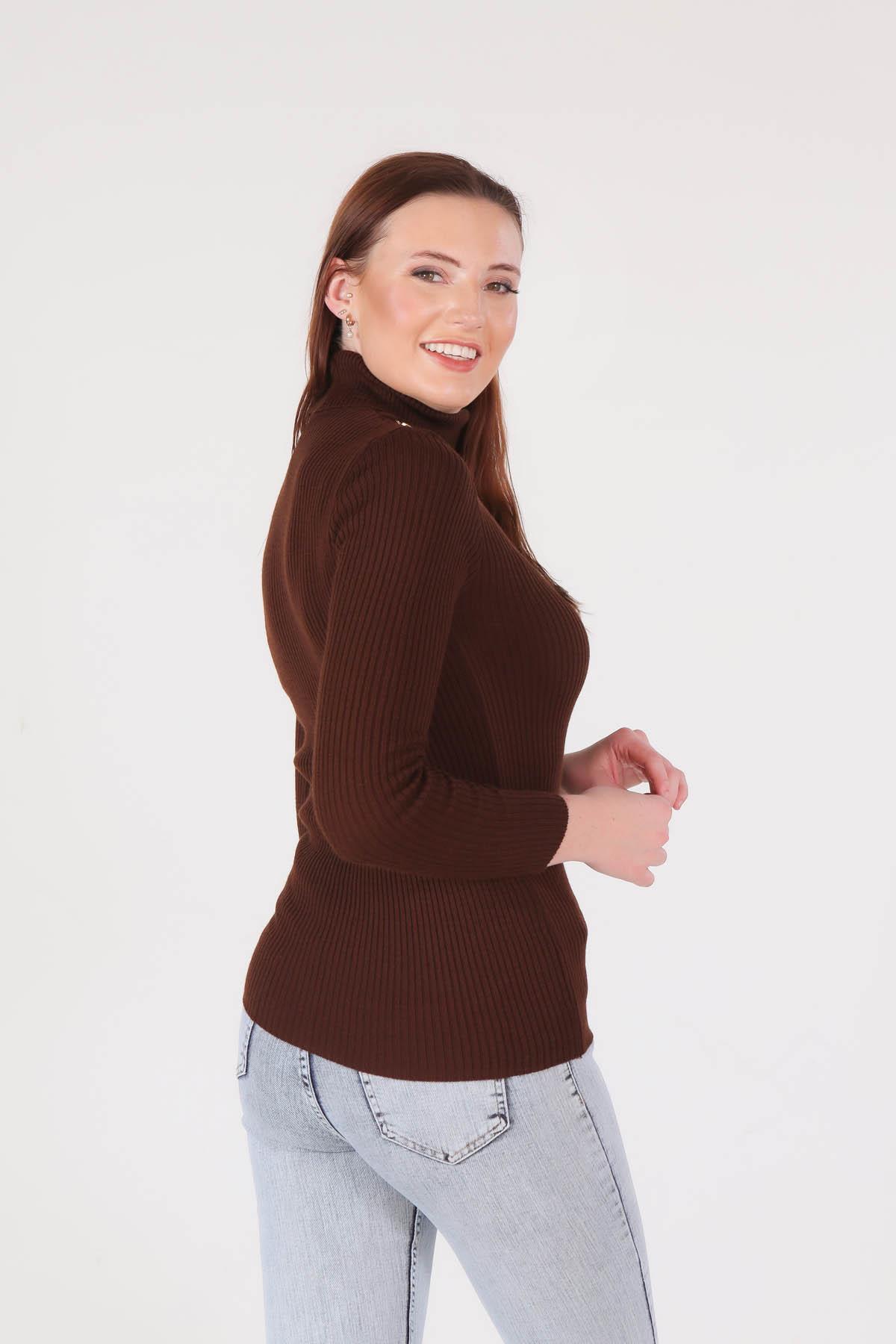 Acı Kahve Balıkçı Yaka Kolye Detay Kazak 009 - 3