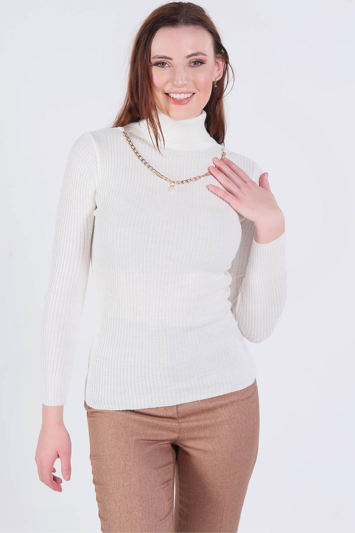 Kemik Balıkçı Yaka Kolye Detay Kazak 009 - 1