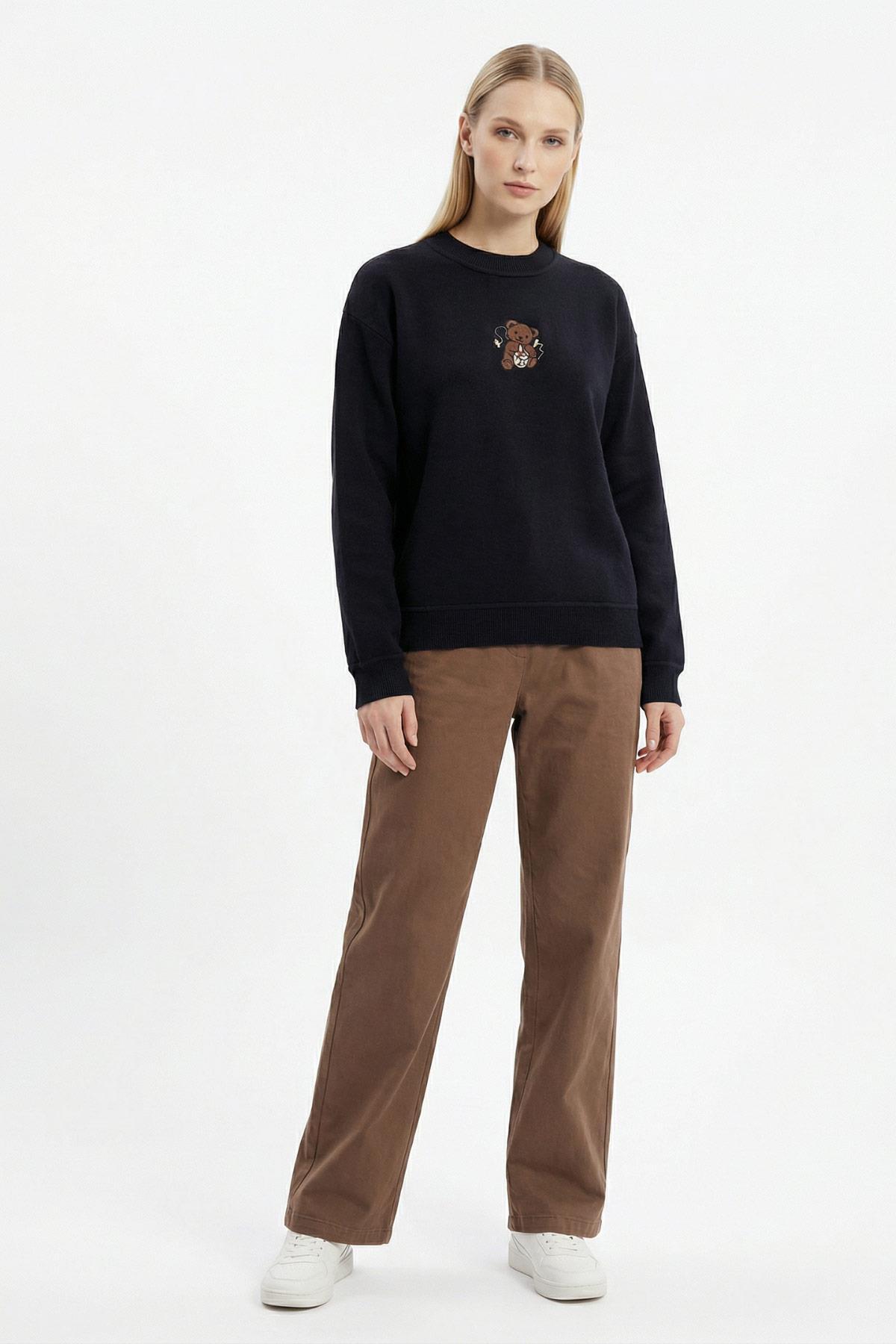 024 Ayıcık Nakış Detay Sweat Siyah - 2