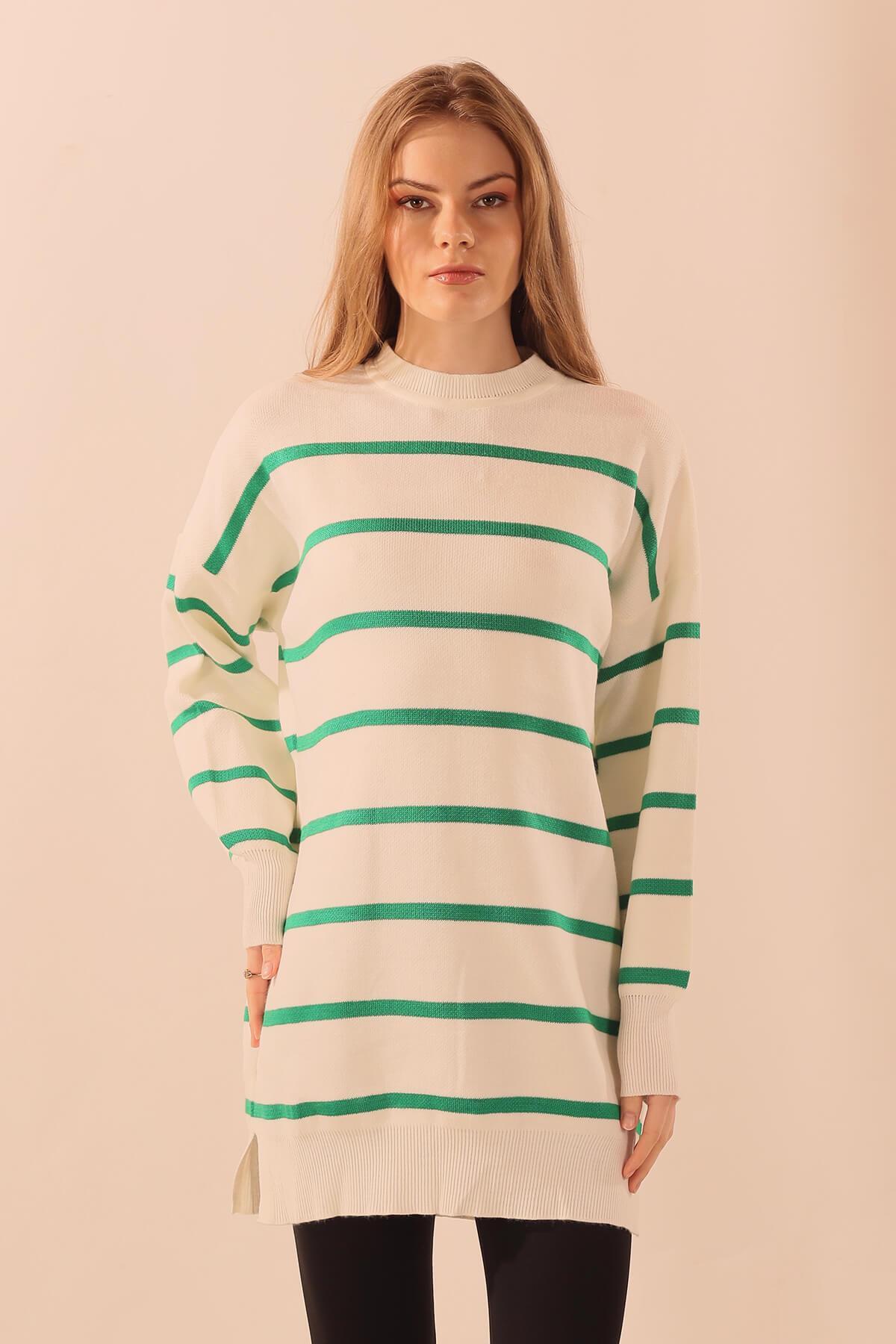 Benetton Yeşili Bisiklet Yaka Balon Kol Kazak 033 - 1