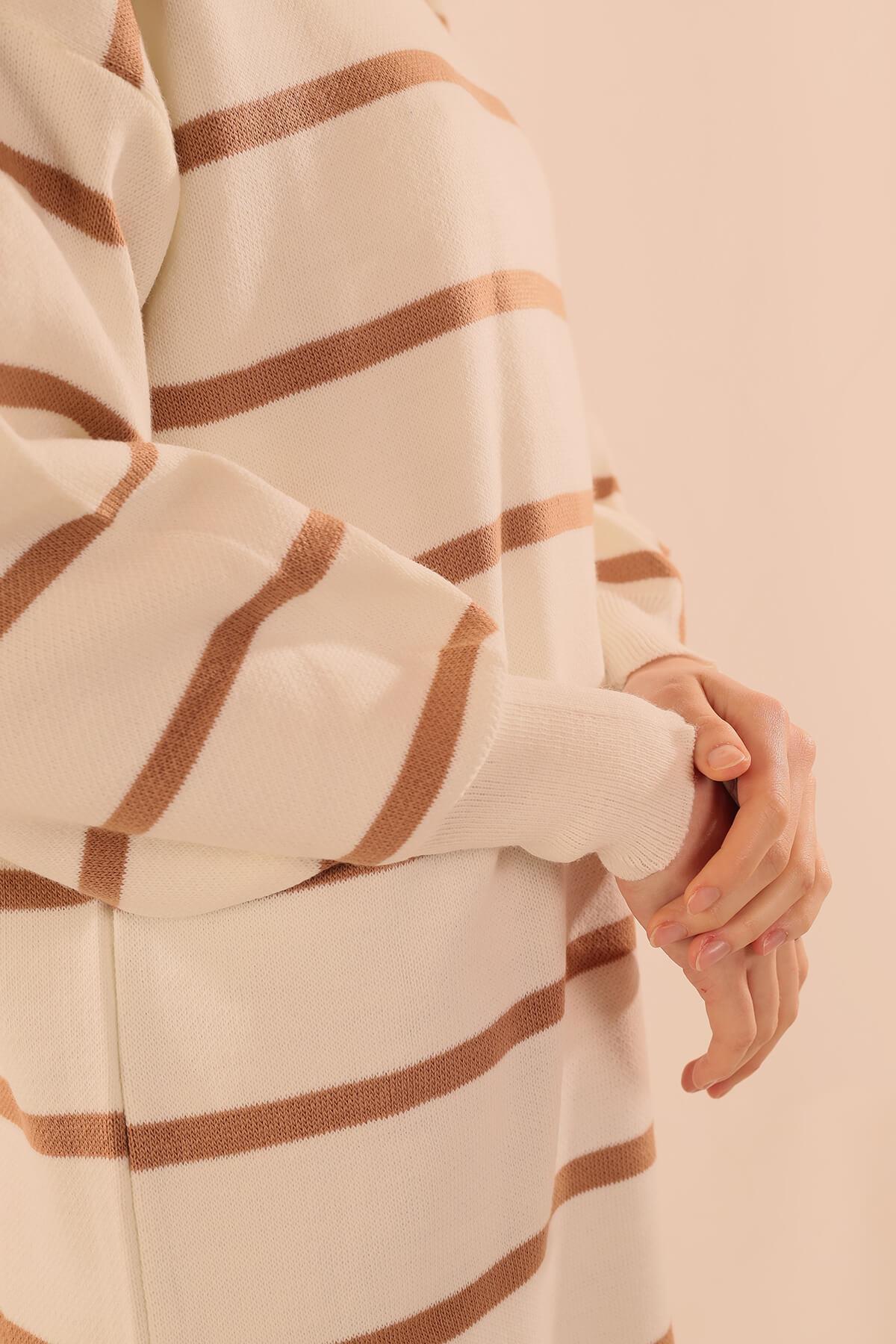 033 Bisiklet Yaka Balon Kol Tunik Bisküvi - 6