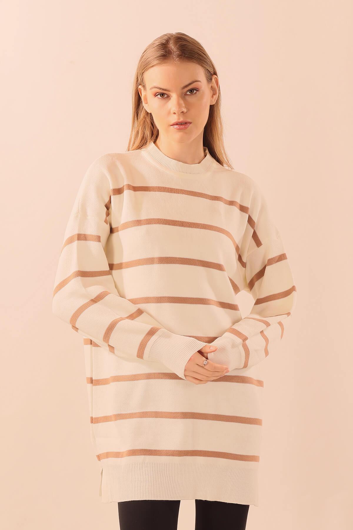 Bisküvi Bisiklet Yaka Balon Kol Kazak 033 - 1