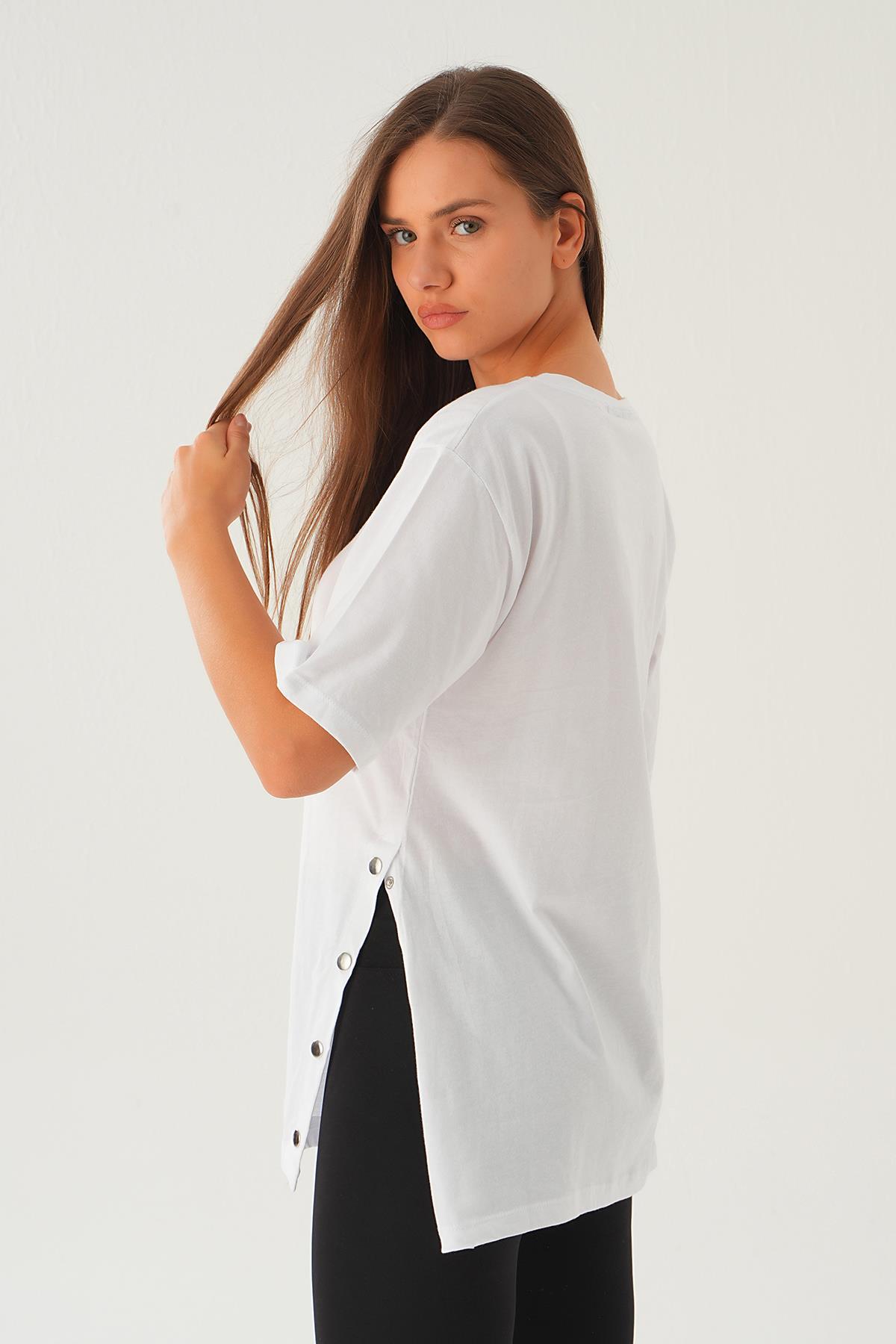 066 Yanları Çıtçıtlı Süprem Tişört Beyaz - 4