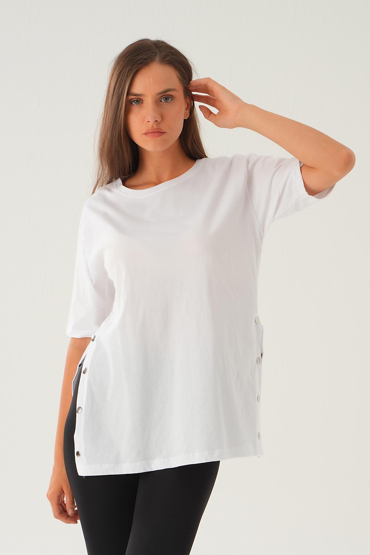 066 Yanları Çıtçıtlı Süprem Tişört Beyaz - 2