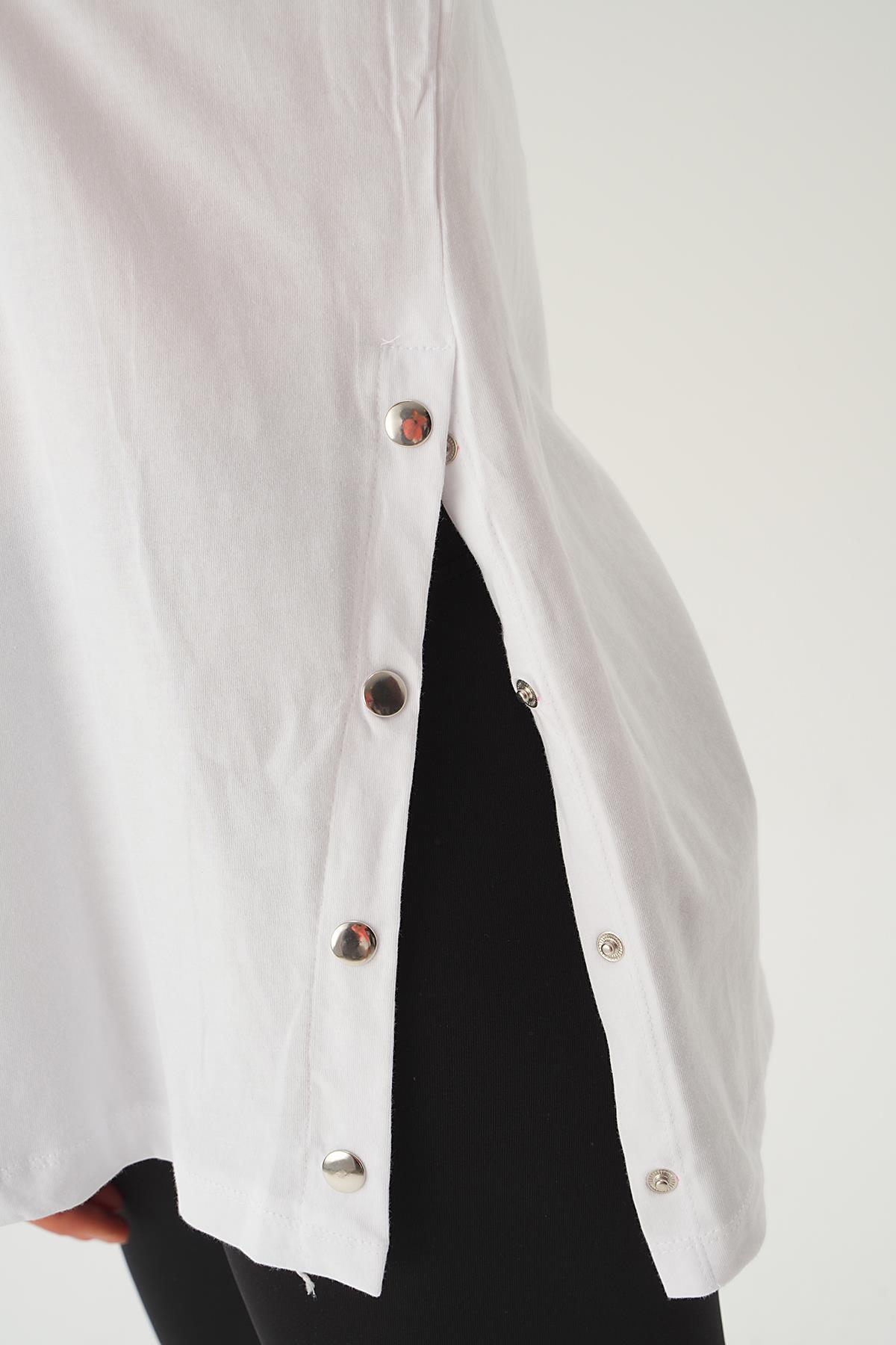 Beyaz Yanları Çıtçıtlı Süprem Tişört 066 - 5