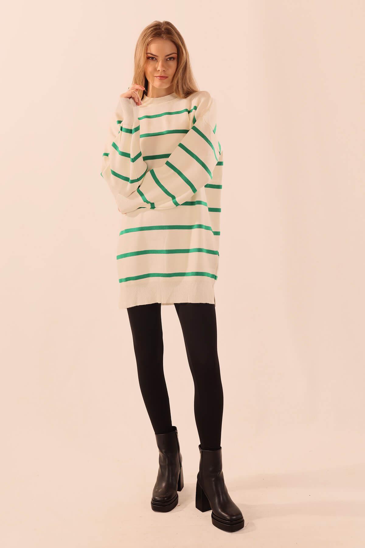 075 Bisiklet Yaka Yırtmaç Detay Tunik Benetton Yeşili - 2