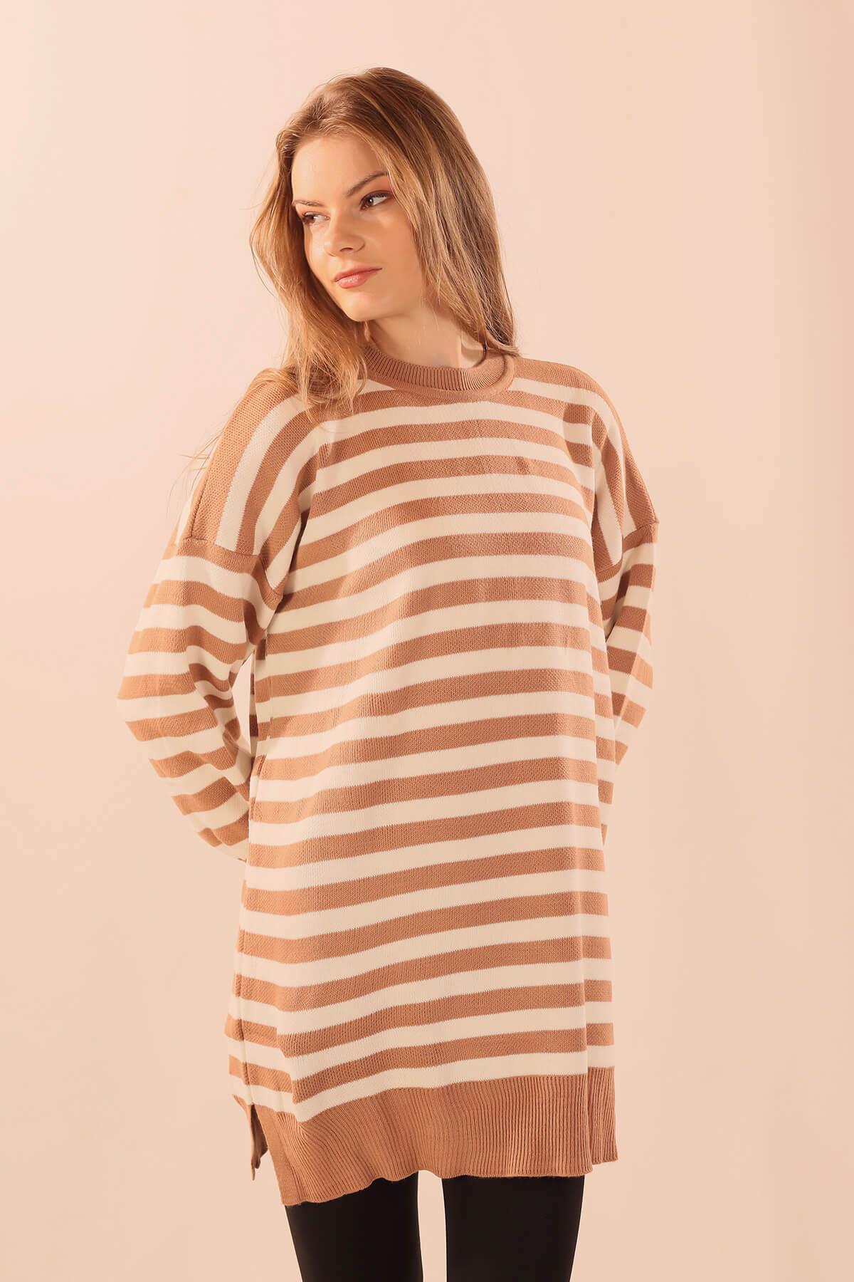 Bisküvi Bisiklet Yaka Yırtmaç Detay Kazak 075 - 4