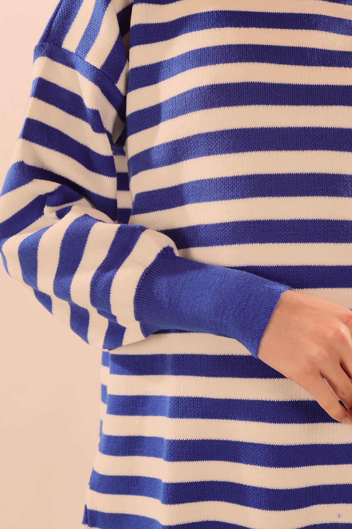 075 Bisiklet Yaka Yırtmaç Detay Tunik Saks - 5