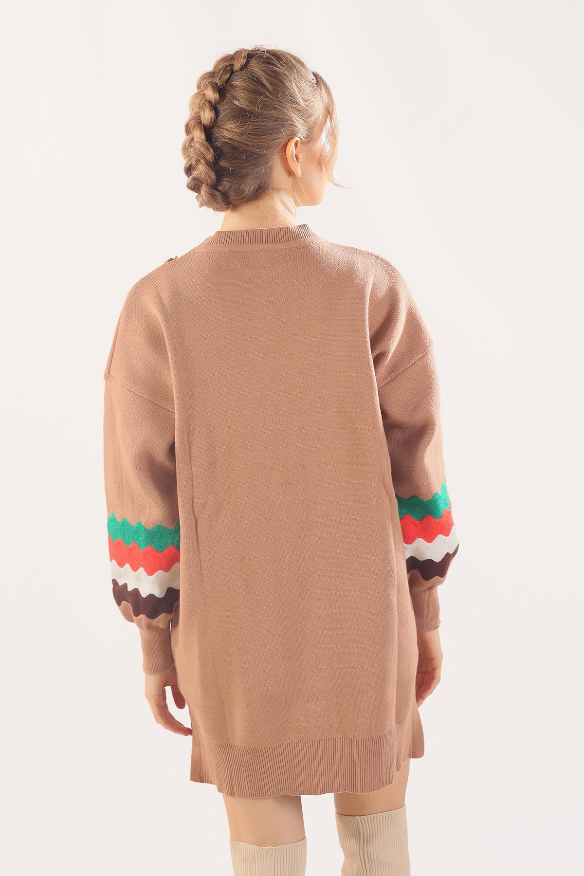 090 Kolye Detay Kol Renkli Tunik Bisküvi - 4