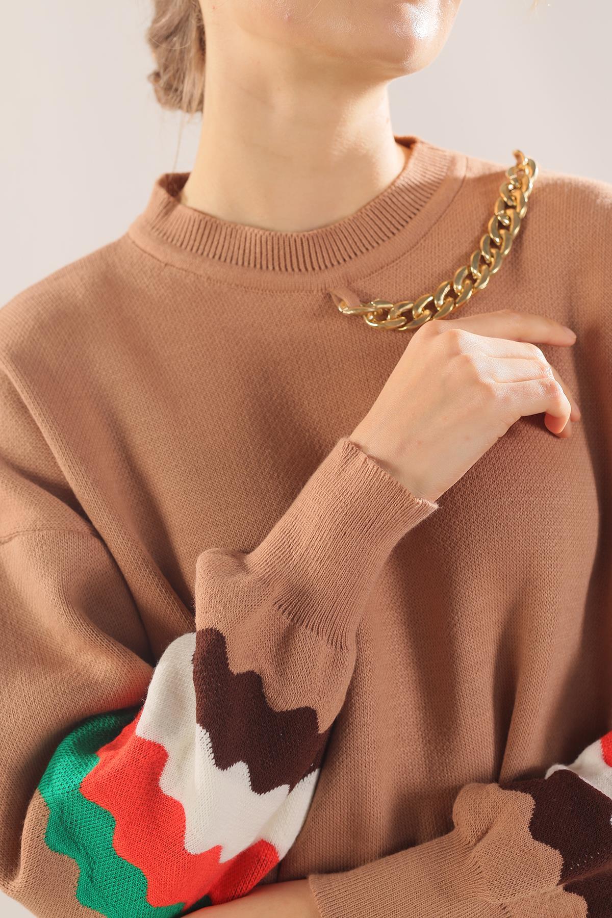 090 Kolye Detay Kol Renkli Tunik Bisküvi - 3