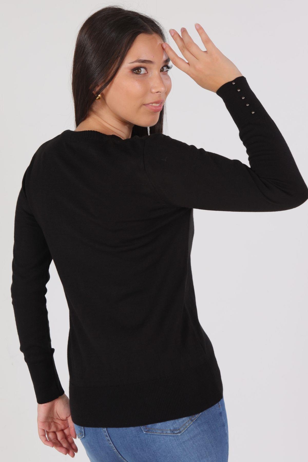 Siyah U Yaka Kazak 1000 - 3