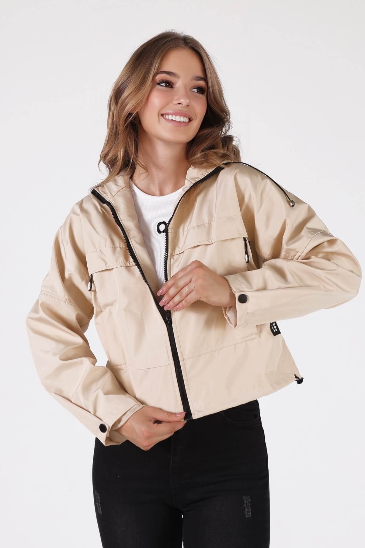 Bej Kapüşonlu Cep Detay Ceket 10012 - 1