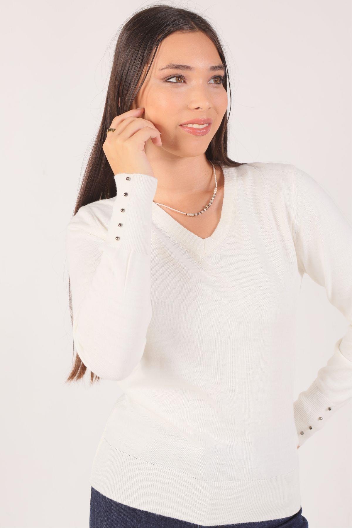 Ekru V Yaka Kazak 1005 - 3