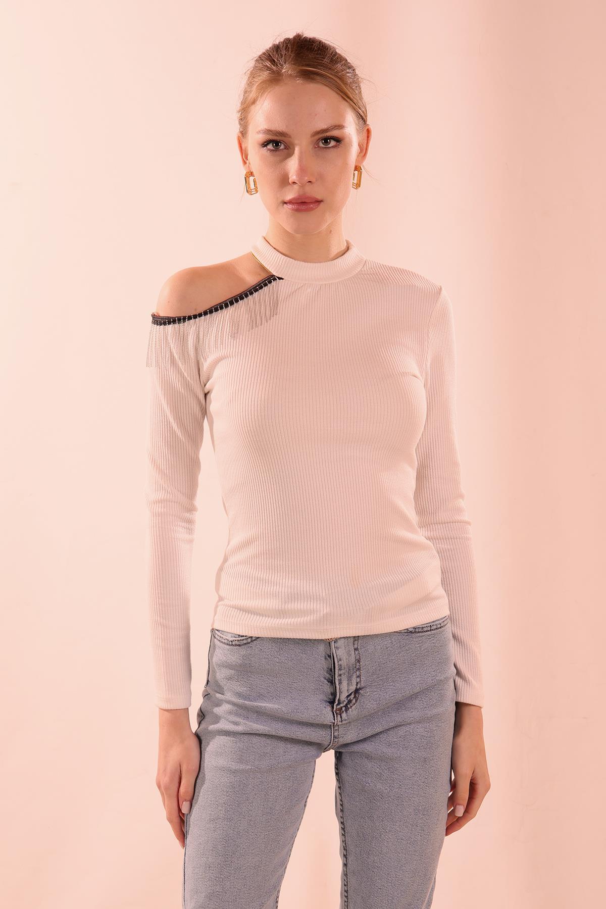 Beyaz Zincir Detaylı Bluz 10072 - 2