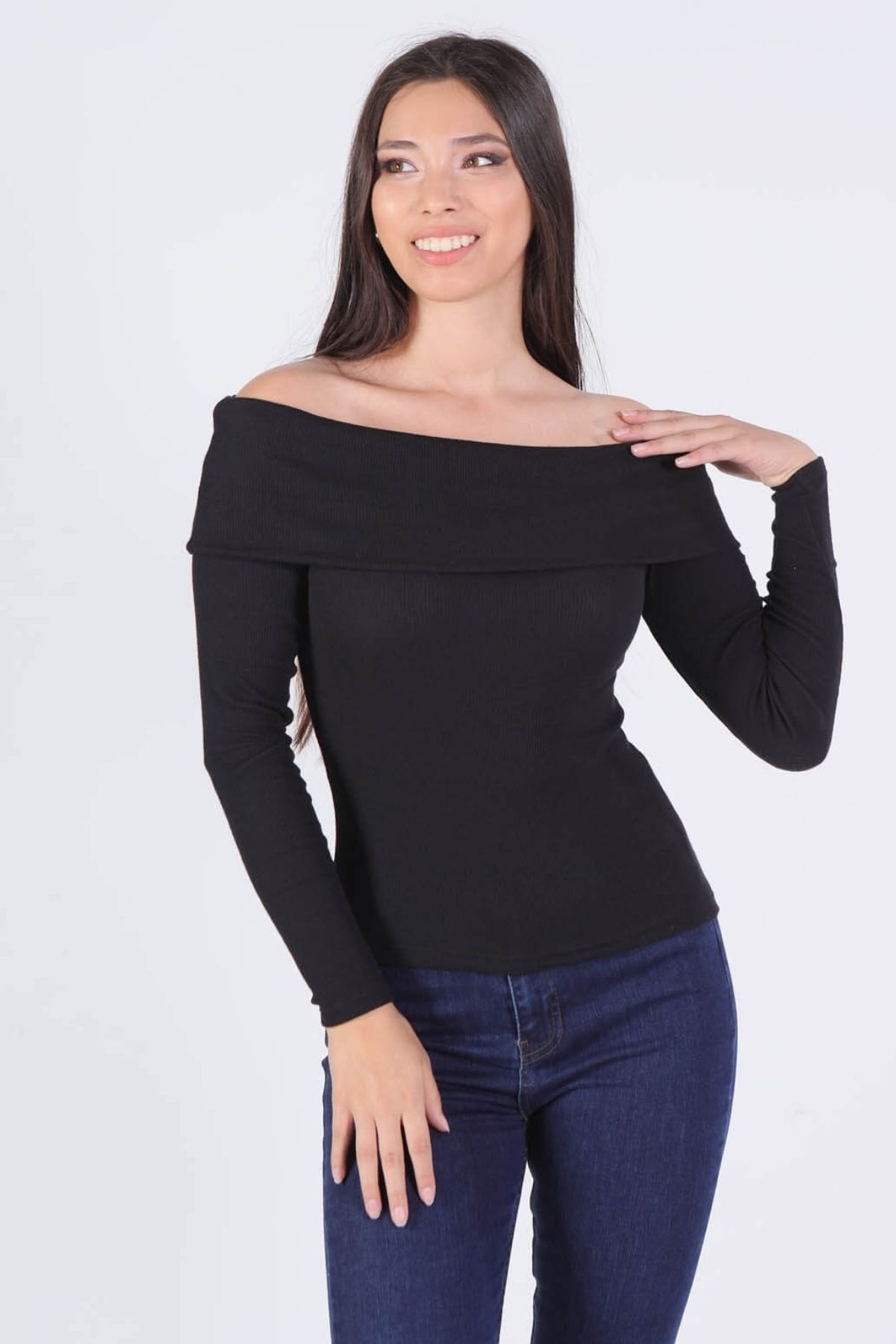 1015 Madanno Yaka Bluz Siyah - 3