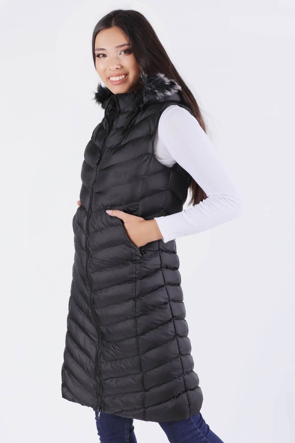 1025 Kapüşonlu Cepli Yelek Siyah - 3