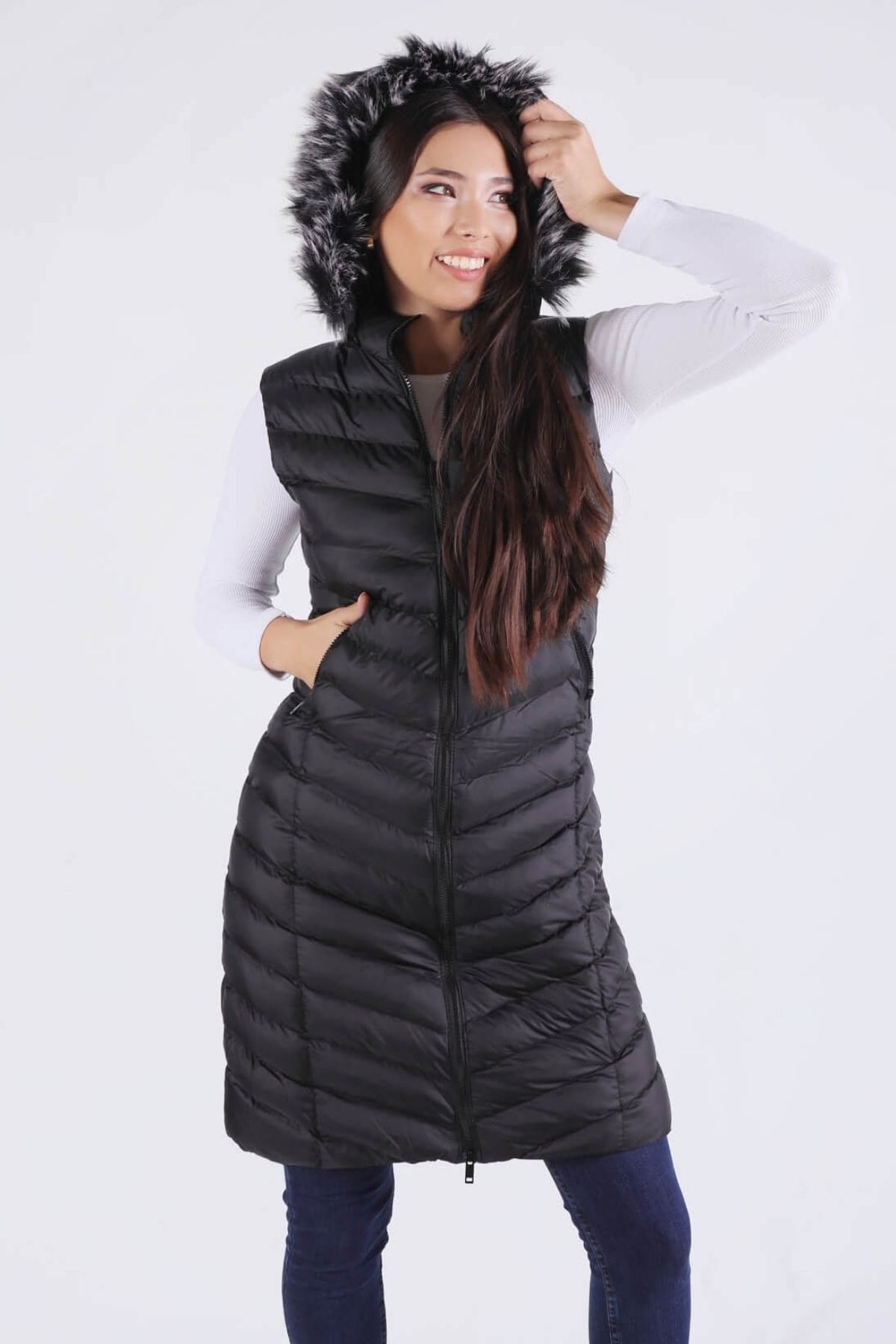 Siyah Kapüşonlu Cepli Yelek 1025 - 2