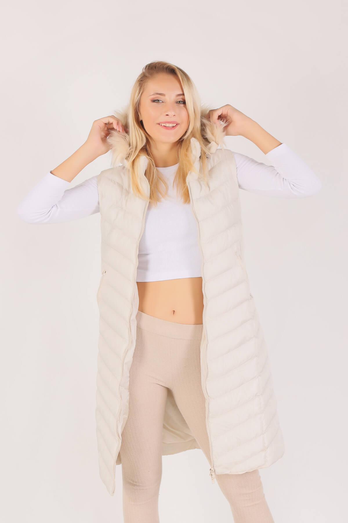 Taş Kapüşonlu Cepli Yelek 1025 - 1