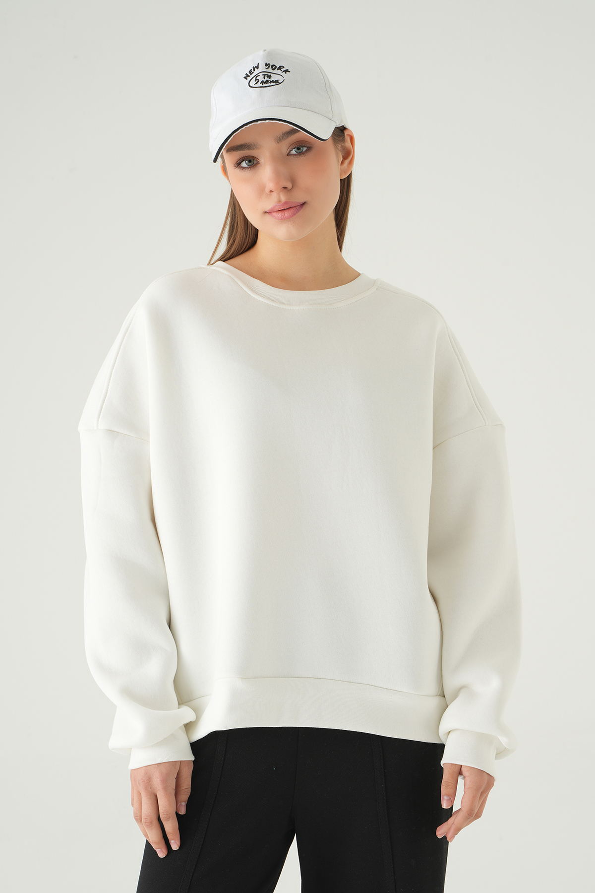 Beyaz Bisiklet Yaka Sweat 1029 - RAYS