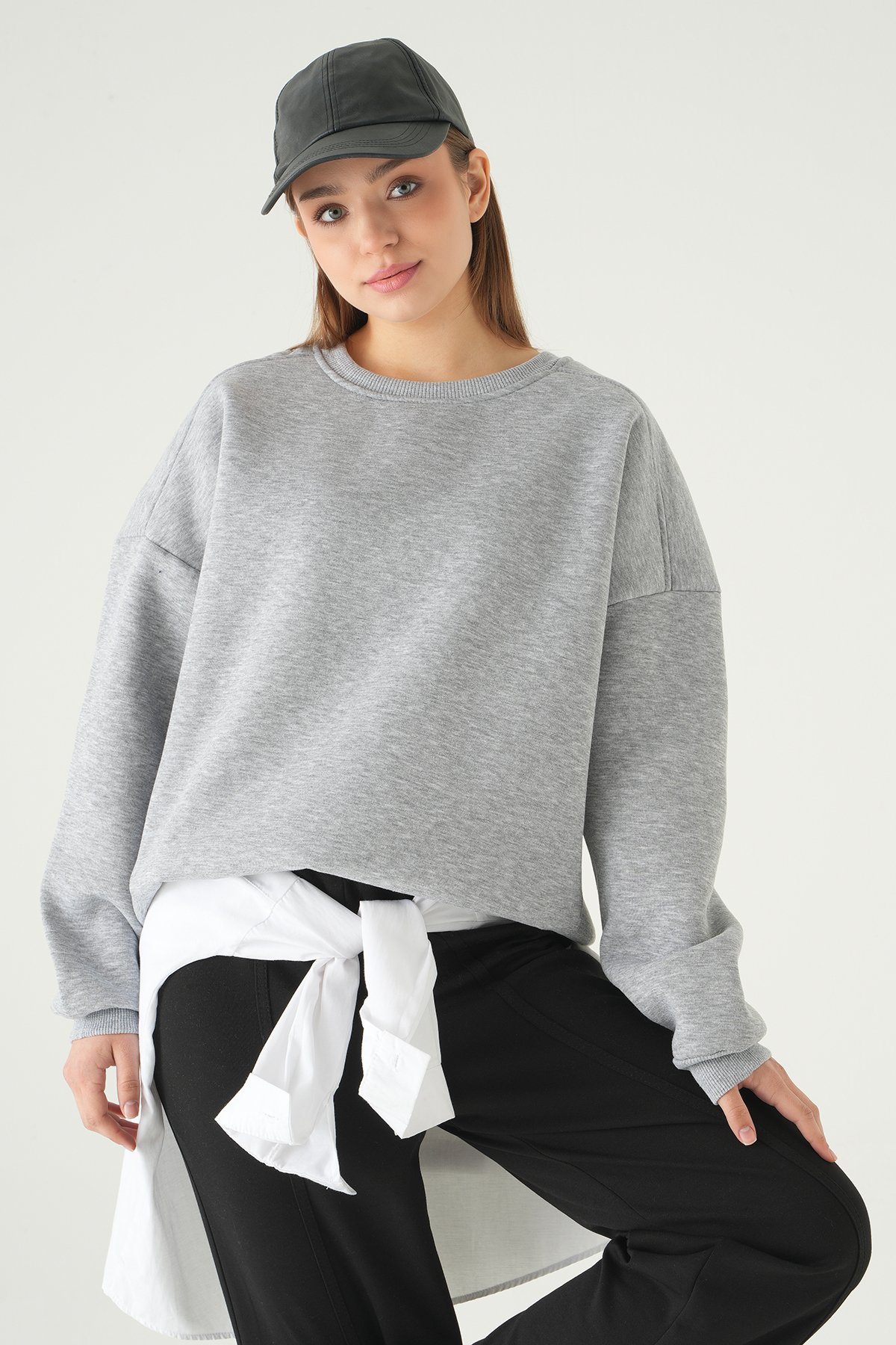 1029 Bisiklet Yaka Sweat Gri 