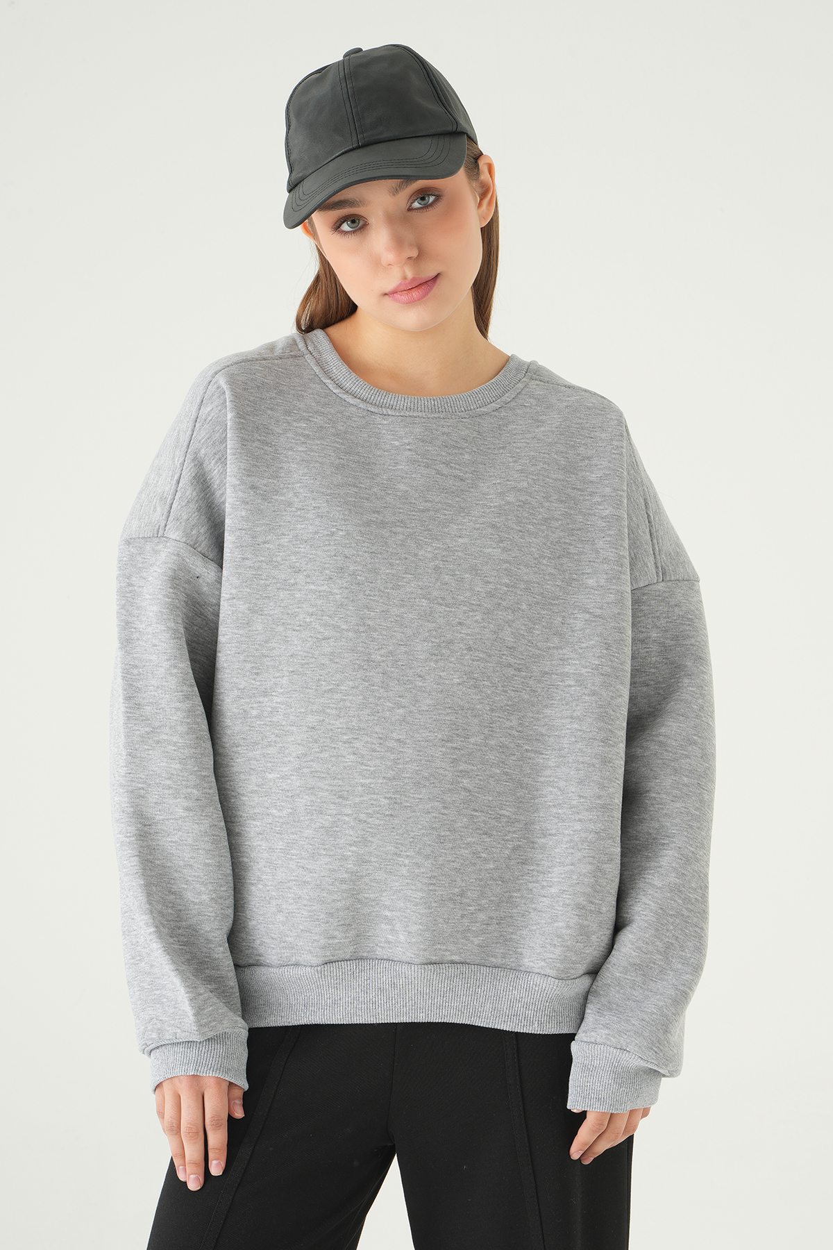 1029 Bisiklet Yaka Sweat Gri - 2