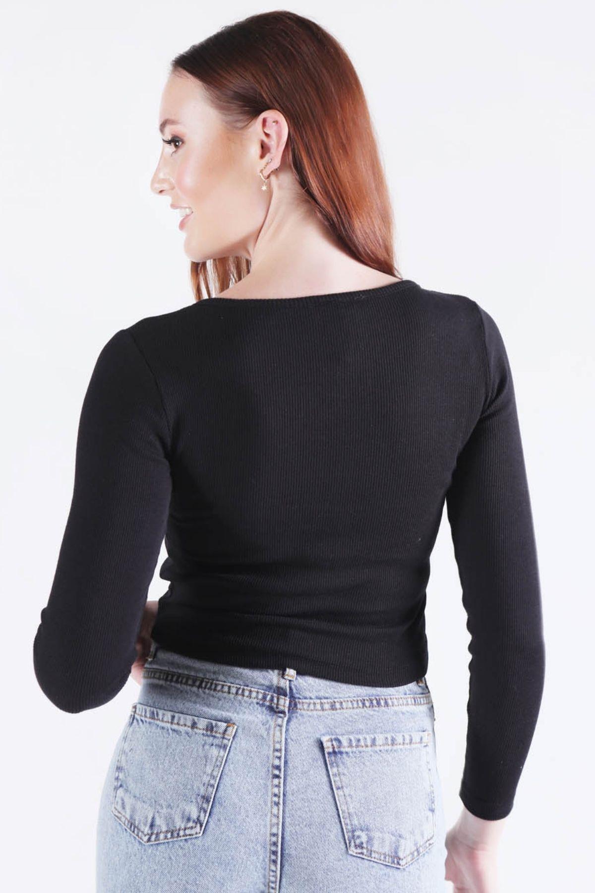 Siyah Yaka Fermuarlı Bluz 1057 - 4