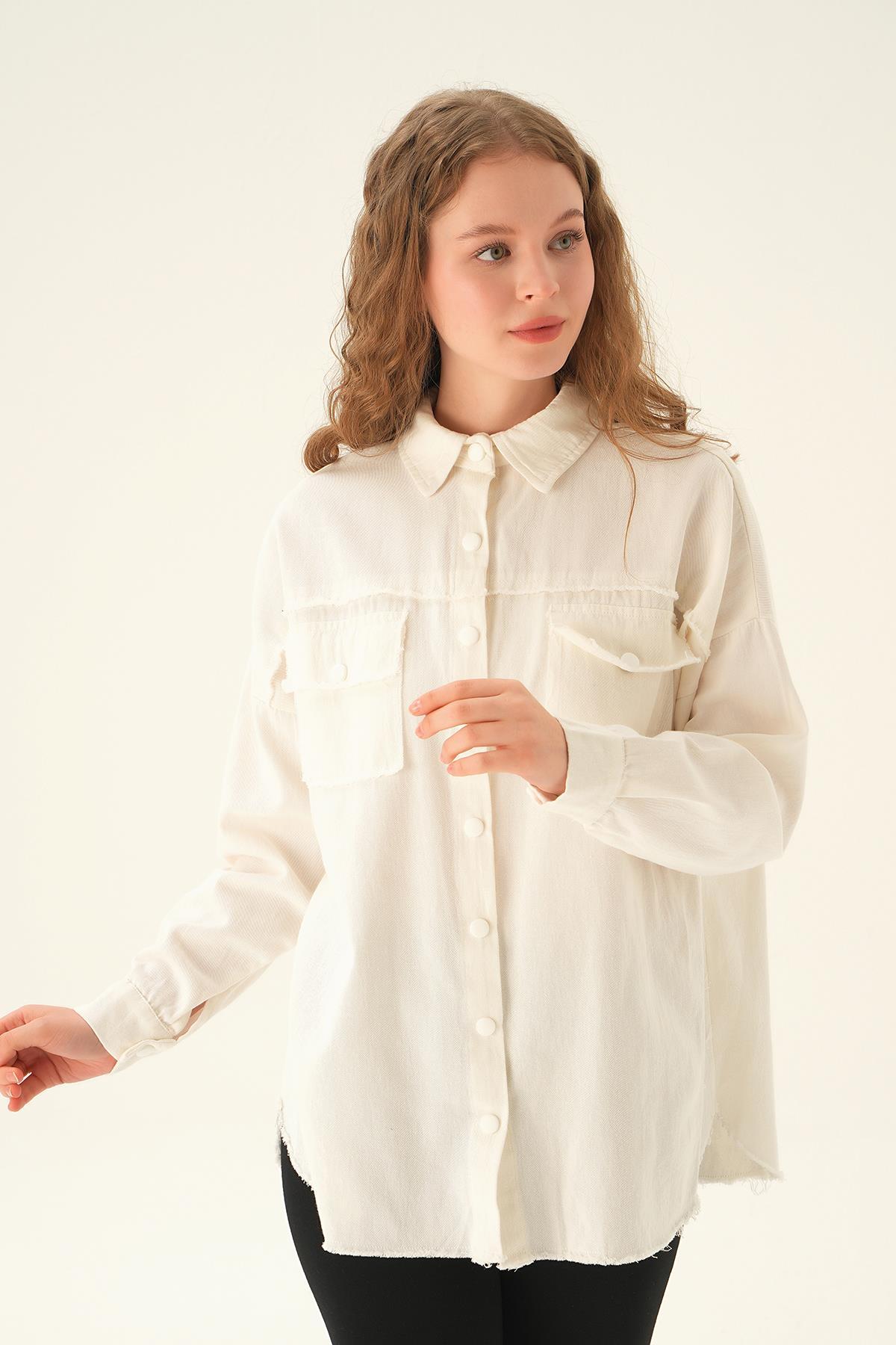 Beyaz Cep Kapak Detay Gömlek 10836 - 1