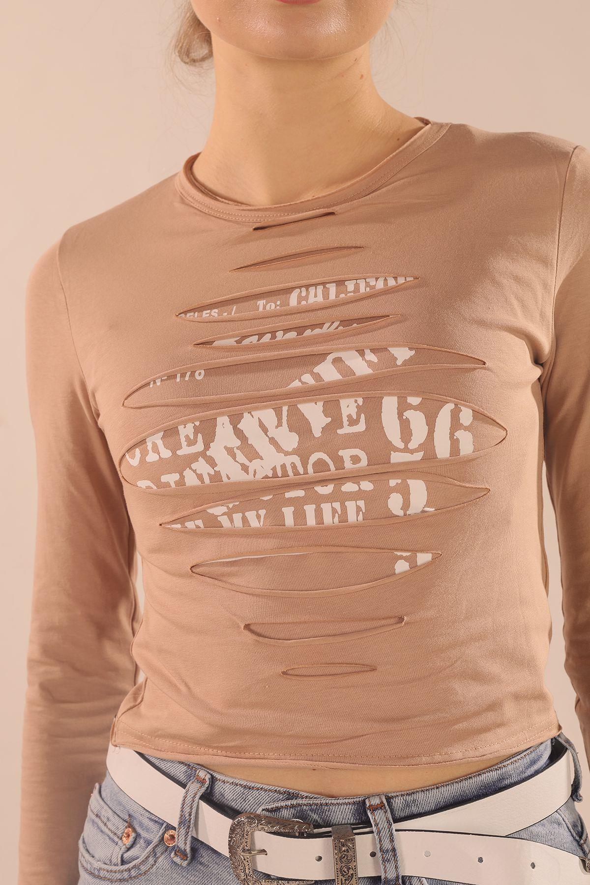 109 Ön Baskı Yırtık Detay Bluz Vizon - 3