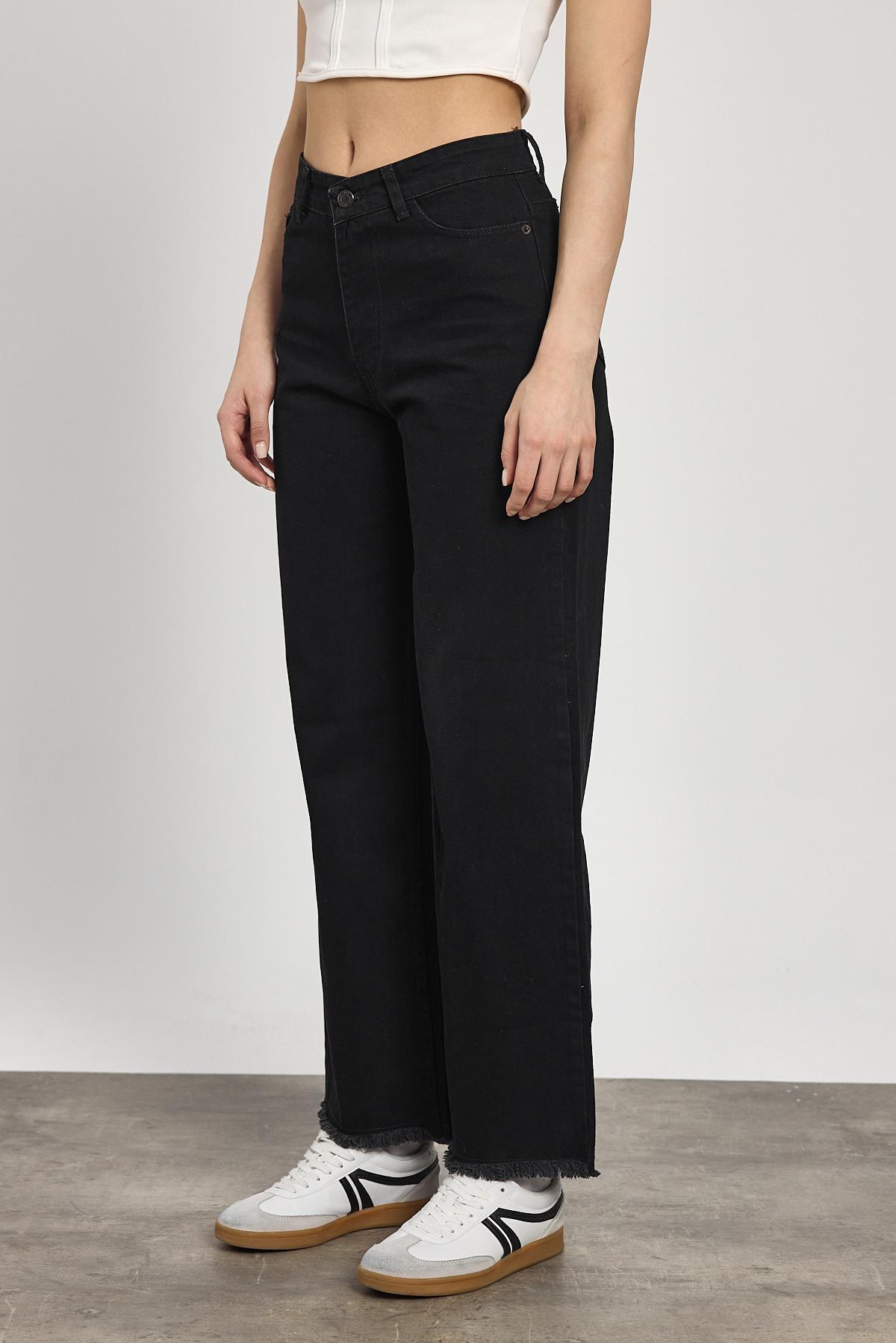 Siyah Paça Püskül Detay Jean 11020 - 6