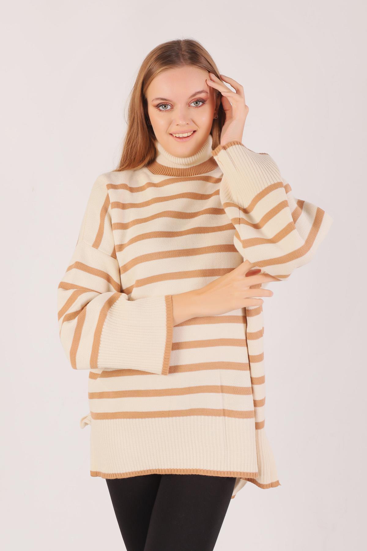 Bisküvi Balıkçı Yaka Çizgili Kazak 1112 