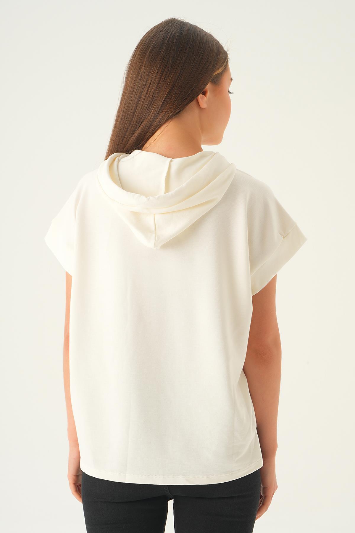 Krem Kapüşonlu Kısa Kol Tişört 1112 - 5