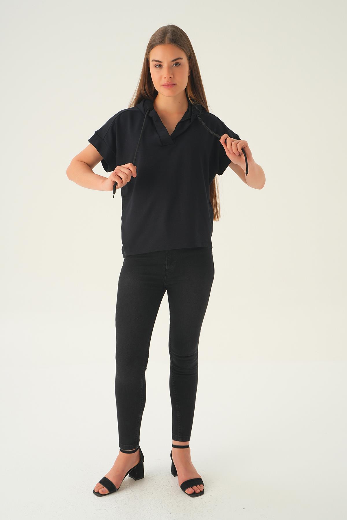 1112 Kapüşonlu Kısa Kol Tişört Siyah - 3