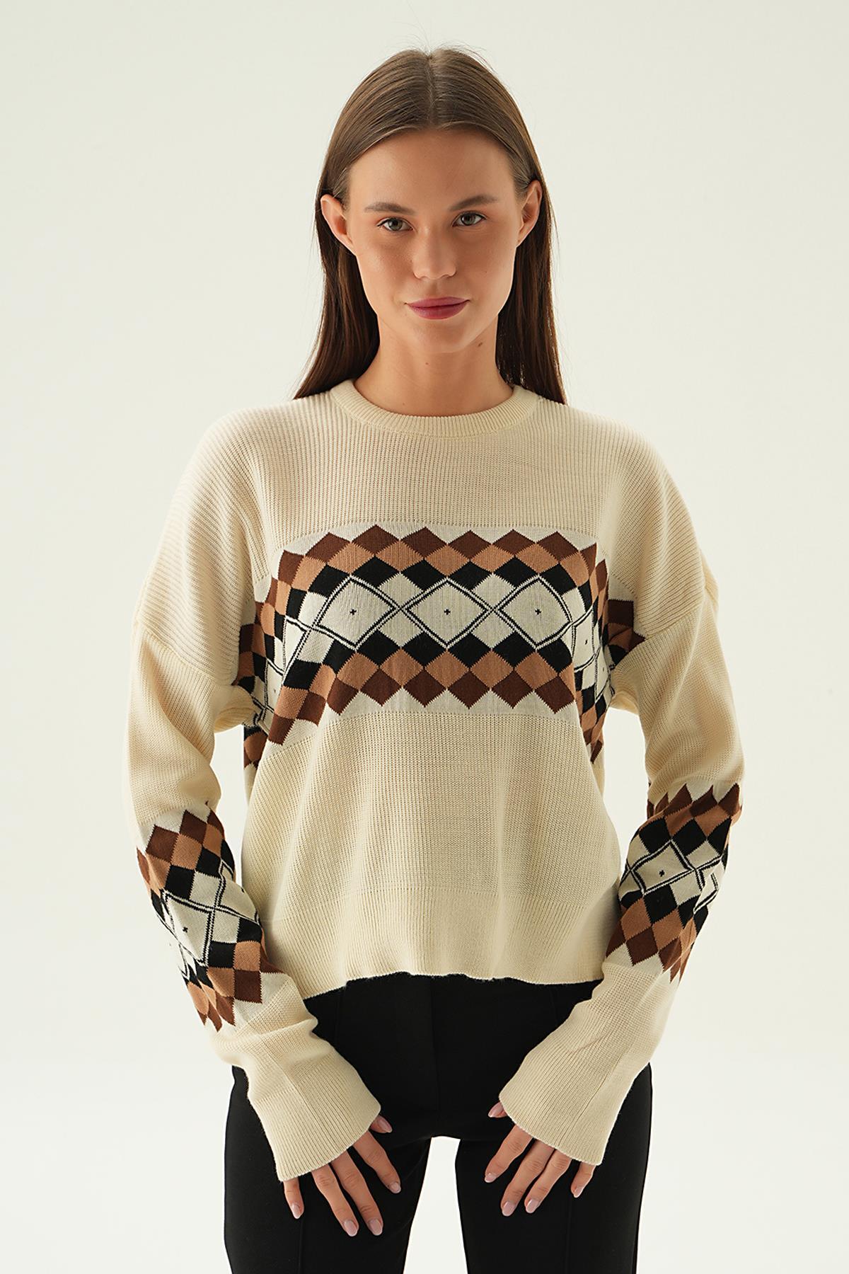 Bej Desenli Bisiklet Yaka Kazak 1333 - 1