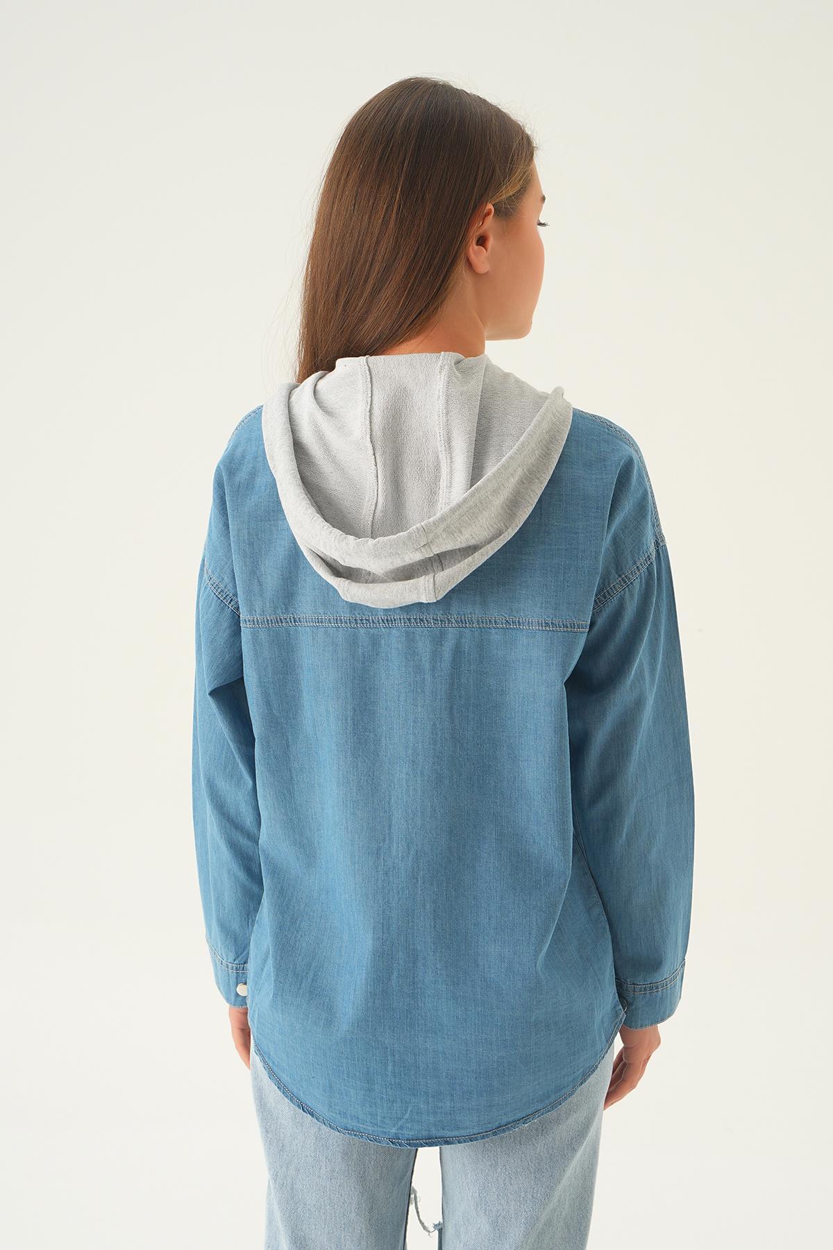 1158 Kapüşonlu Kot Gömlek Açık Mavi - 5