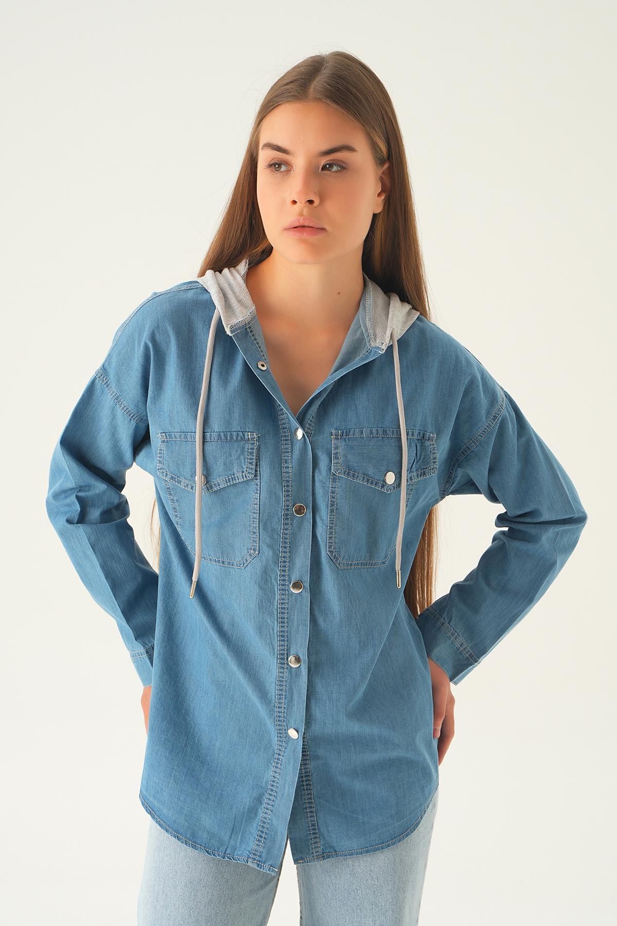 1158 Kapüşonlu Kot Gömlek Açık Mavi - 2