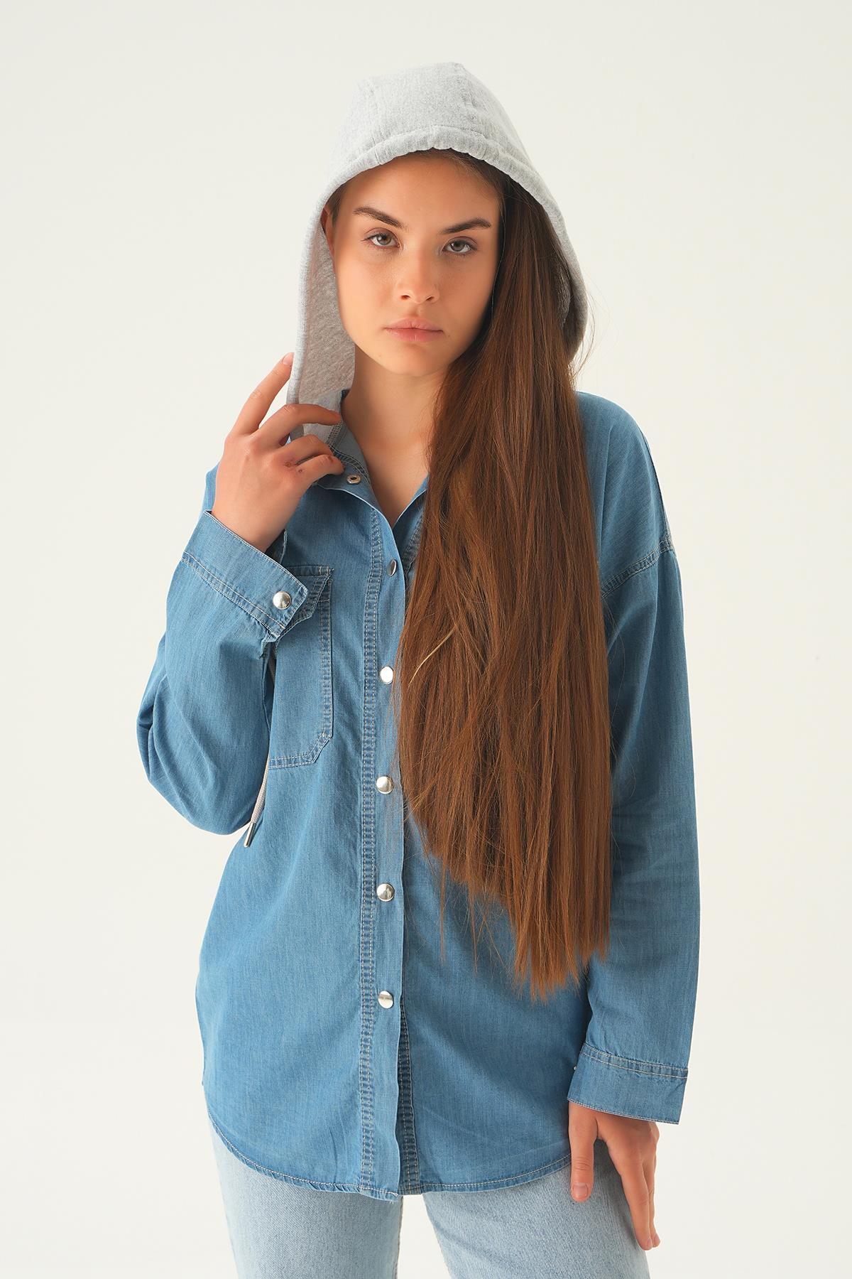 1158 Kapüşonlu Kot Gömlek Açık Mavi - 4