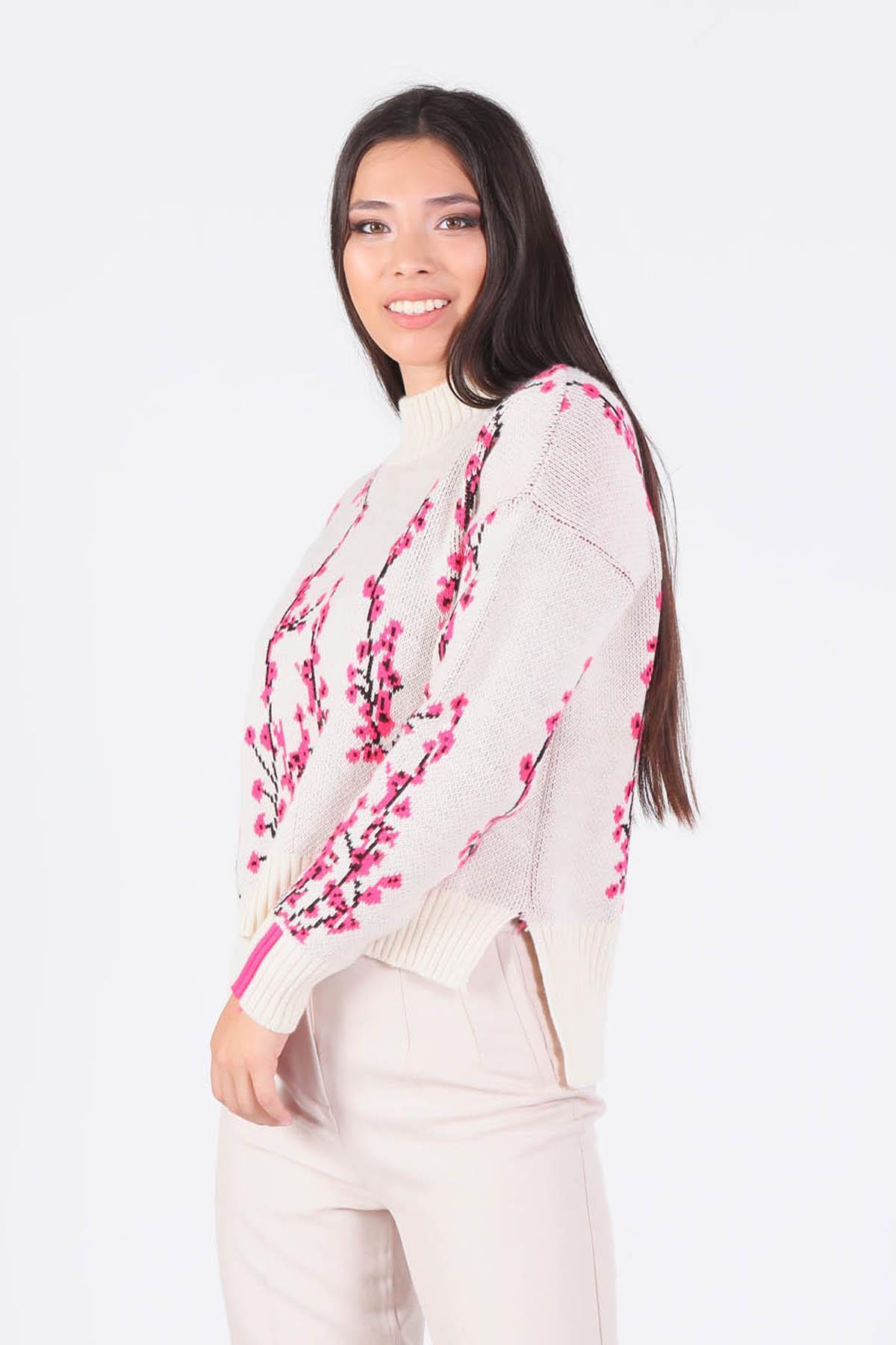 Kemik Çiçek Desenli Kazak 1180 - 5