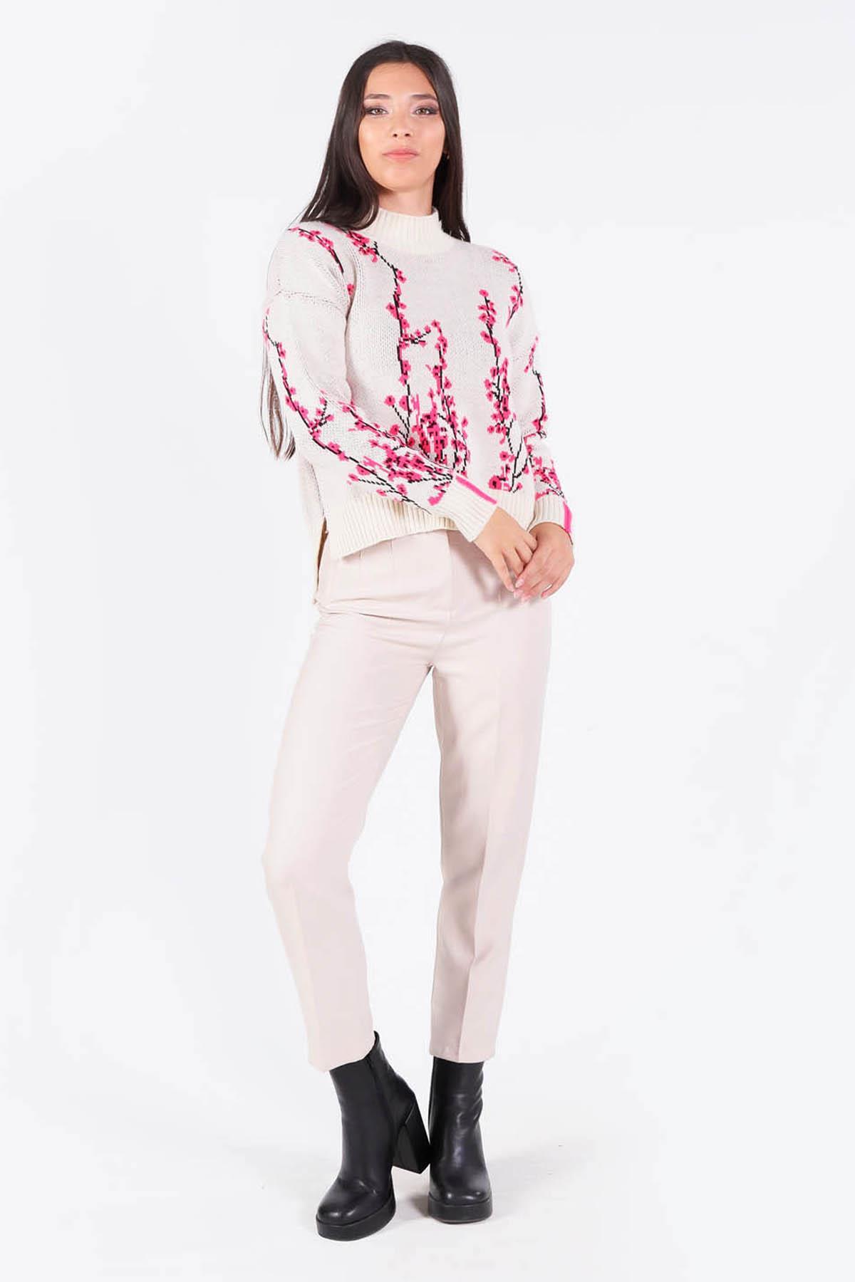 Kemik Çiçek Desenli Kazak 1180 - 6