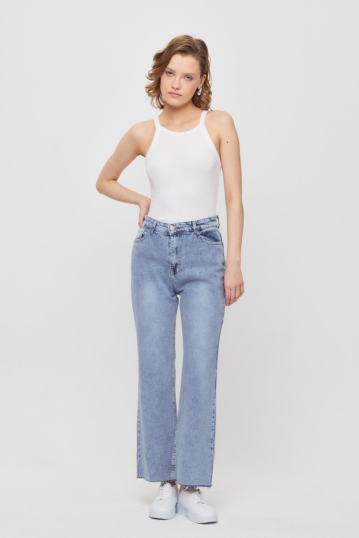 Buzkar 12032 Paçası Kesik Straight Jean 