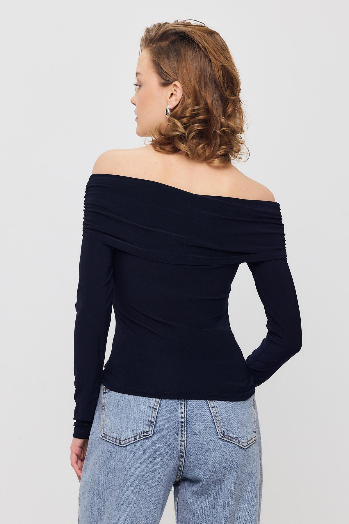 12222 Madonna Yaka Büzgülü Bluz Laci - 5