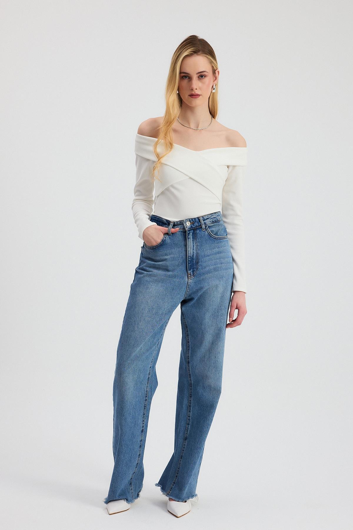 Ekru Çapraz Madonna Yaka Bluz 12748 - 3