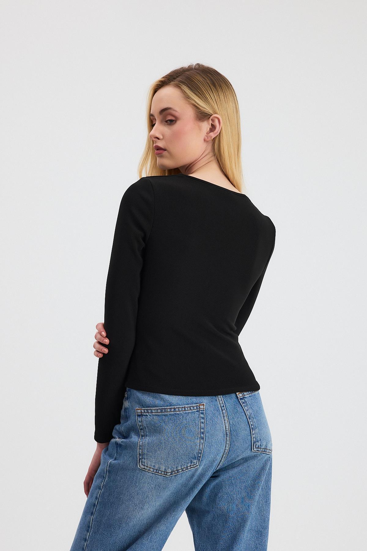 Siyah Yaka V Demir Bluz 13084 - 5