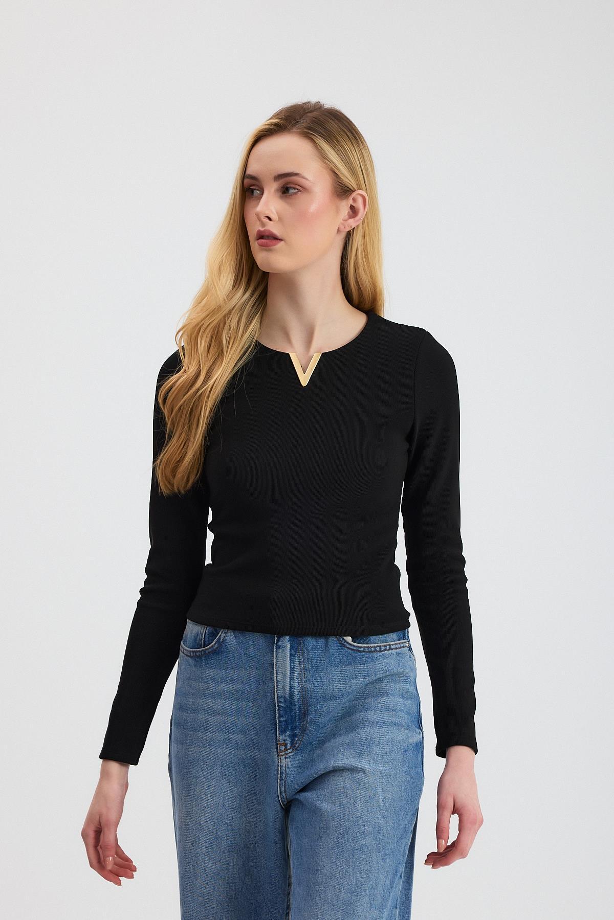 Siyah Yaka V Demir Bluz 13084 - 6