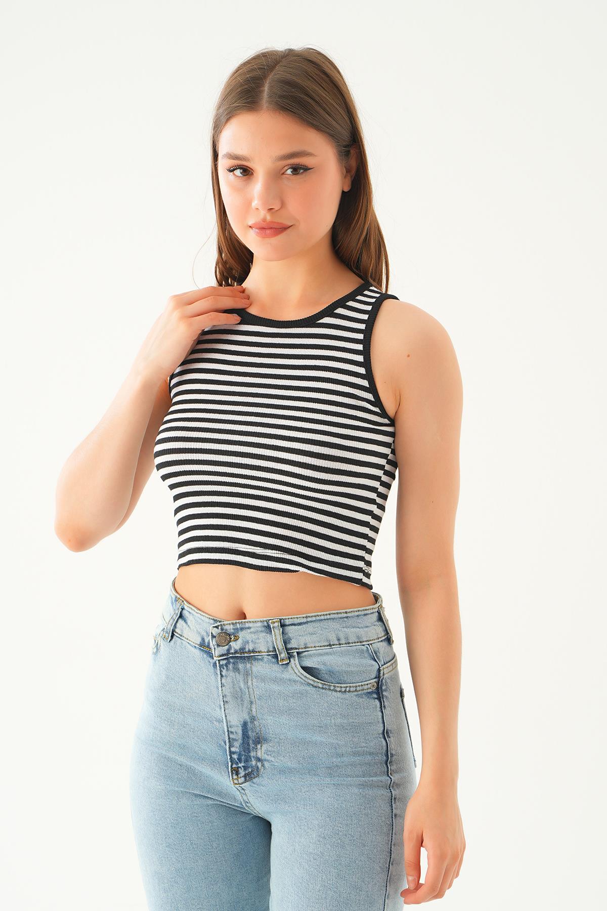 Siyah Beyaz Fitilli Crop Kadın Atlet 1312 - 3