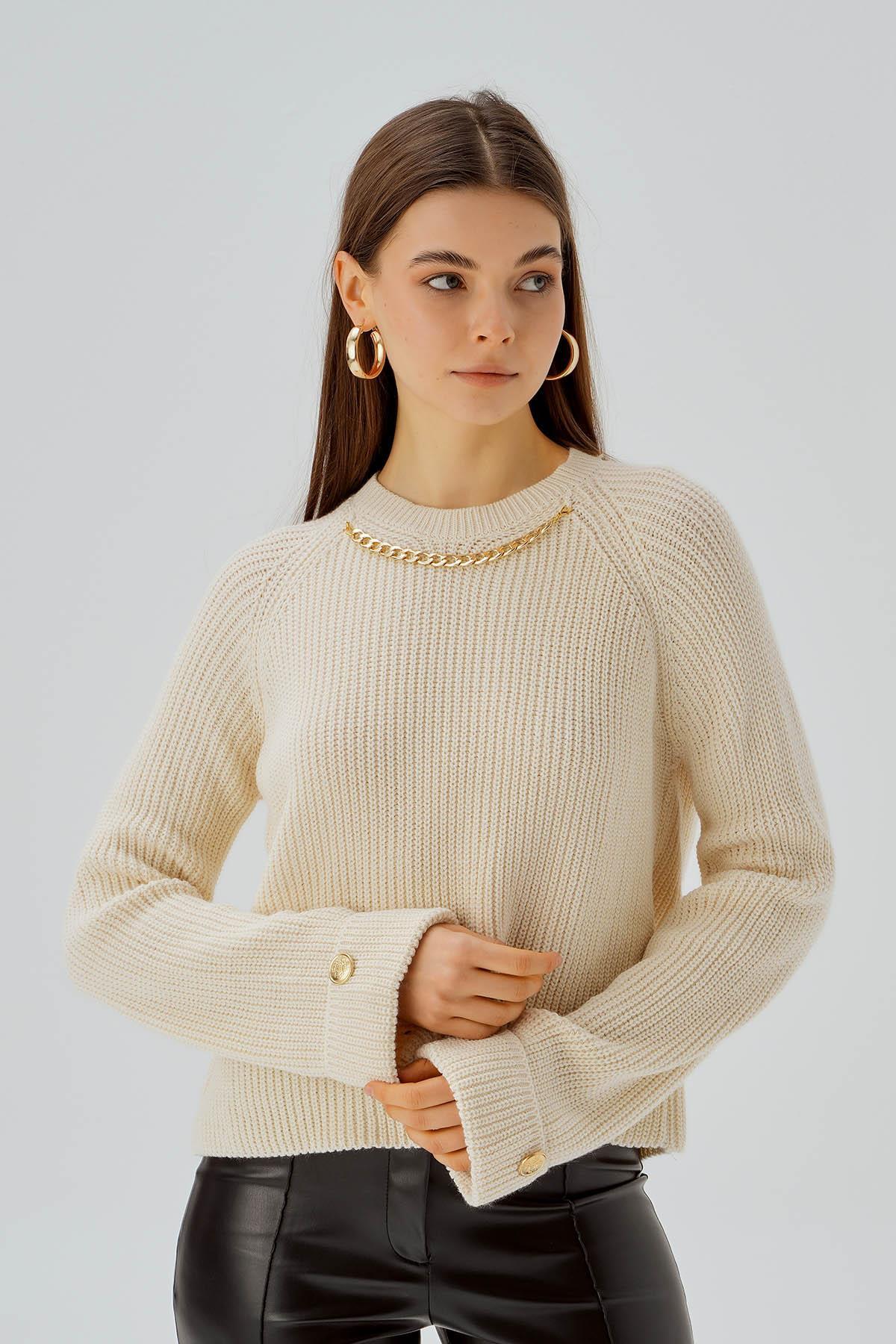 1313 Kolyeli Kazak Bej 