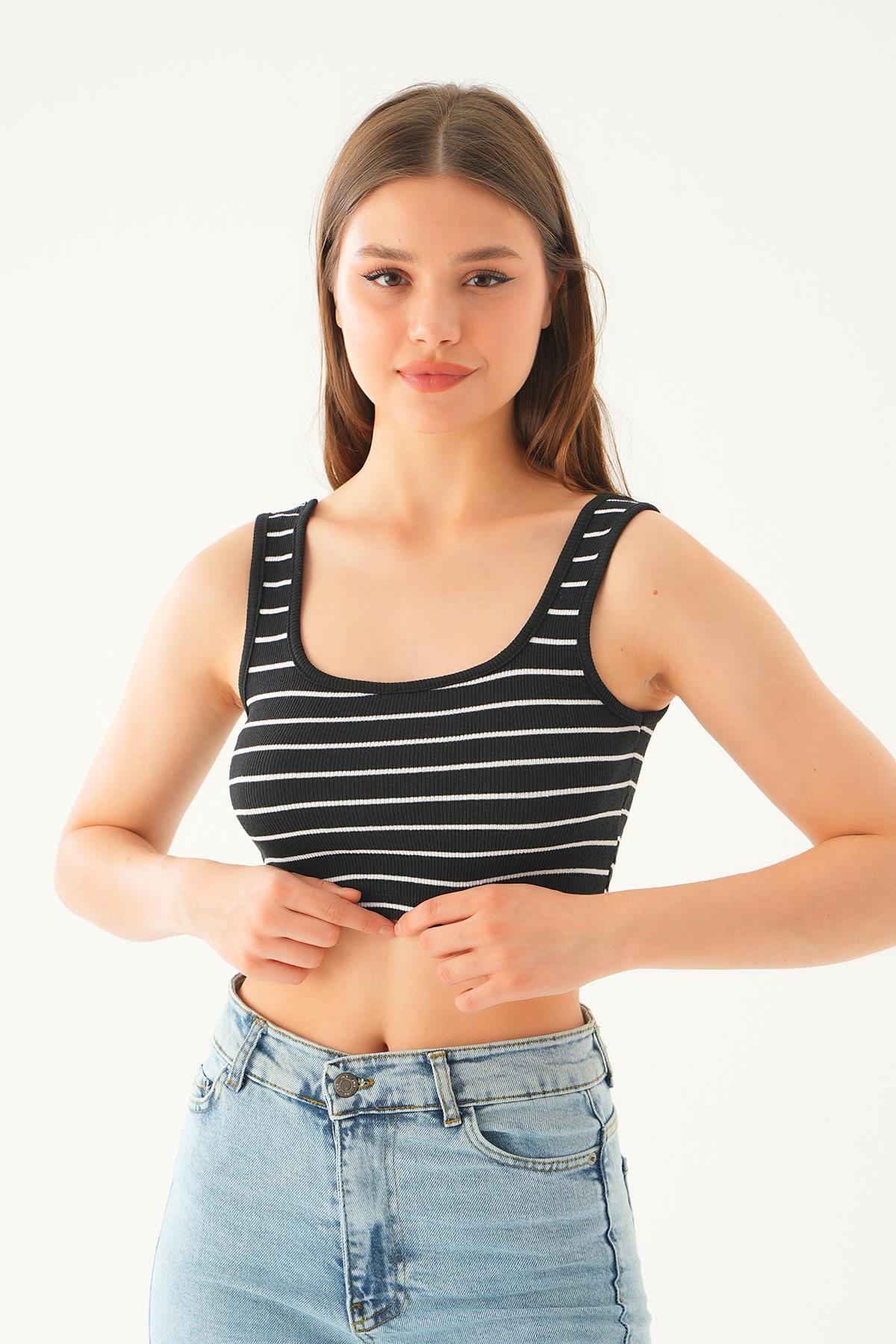 1317 Nakış Detay Atlet Siyah-Beyaz 