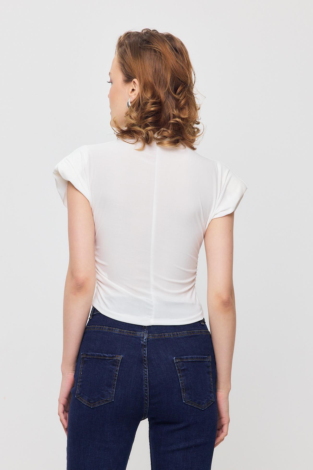 Ekru Vatkalı Kısa Bluz 13185 - 5