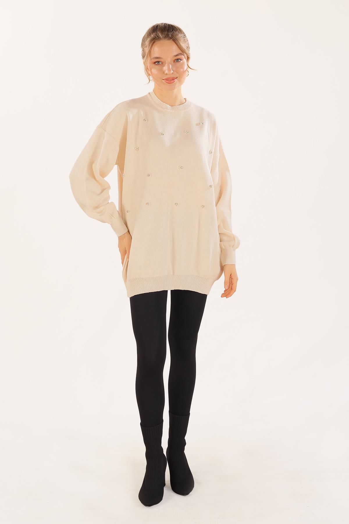 1335 Boncuk İşlemeli Balon Kol Kazak Bej - 1