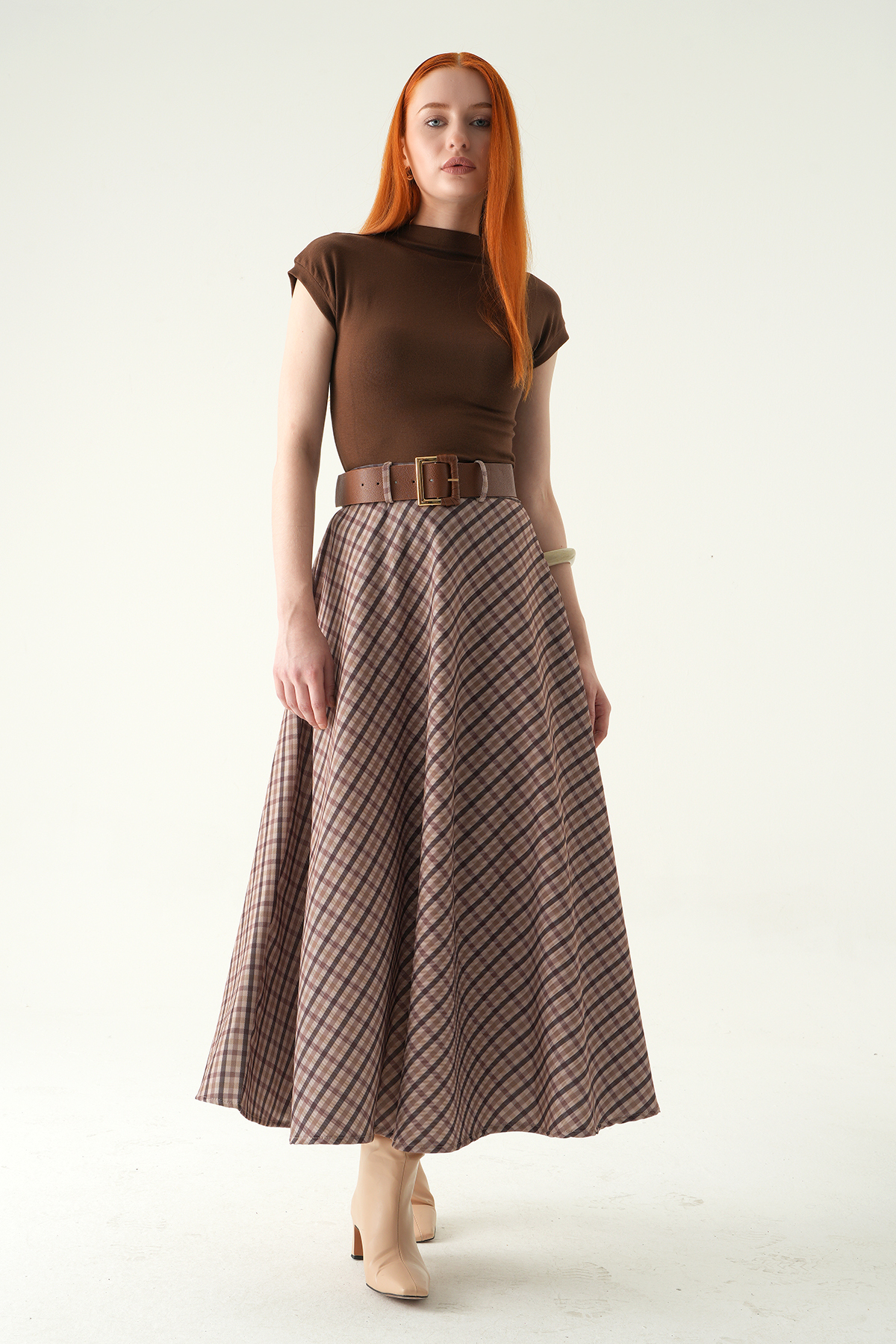 1344 Desenli Kemerli Etek Bej 