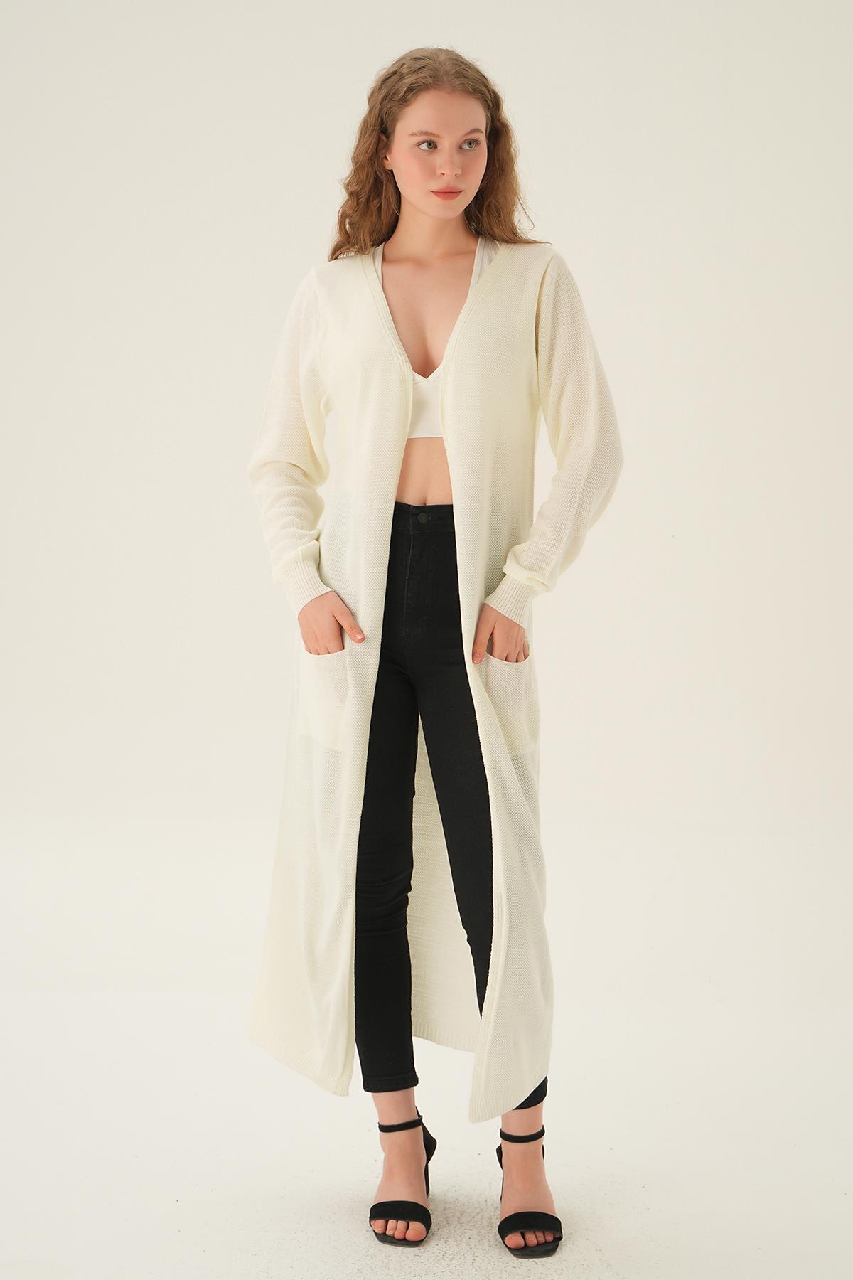 Beyaz Uzun Hırka 135 - 6